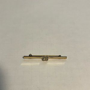 Vintage Avon Broach